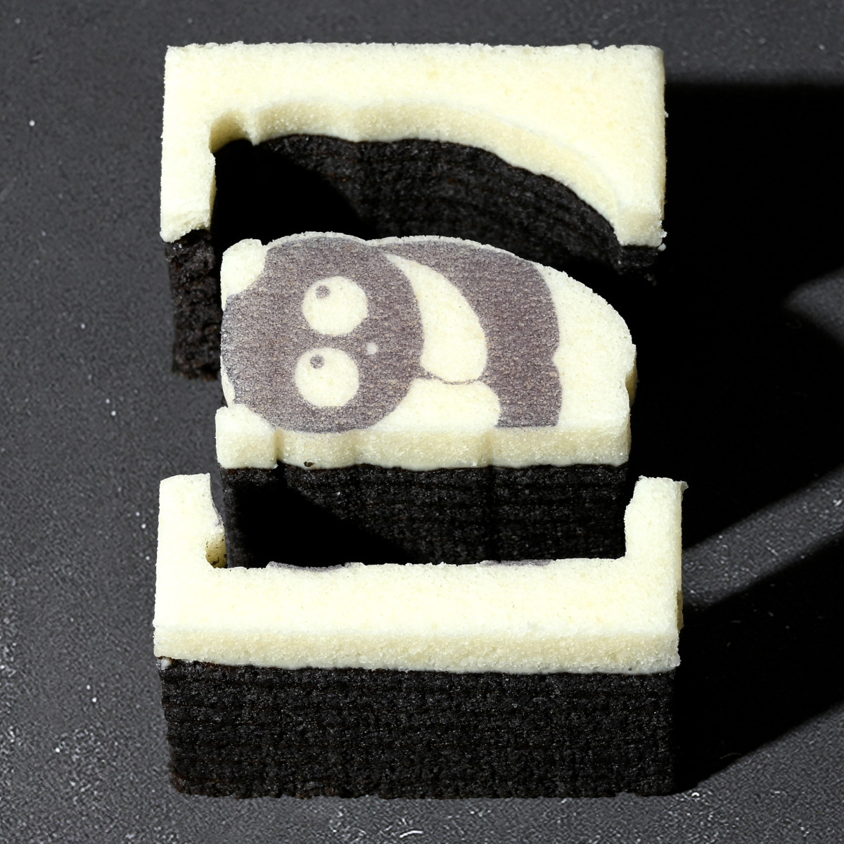 NANDAバウム 黒いけどバナナ味